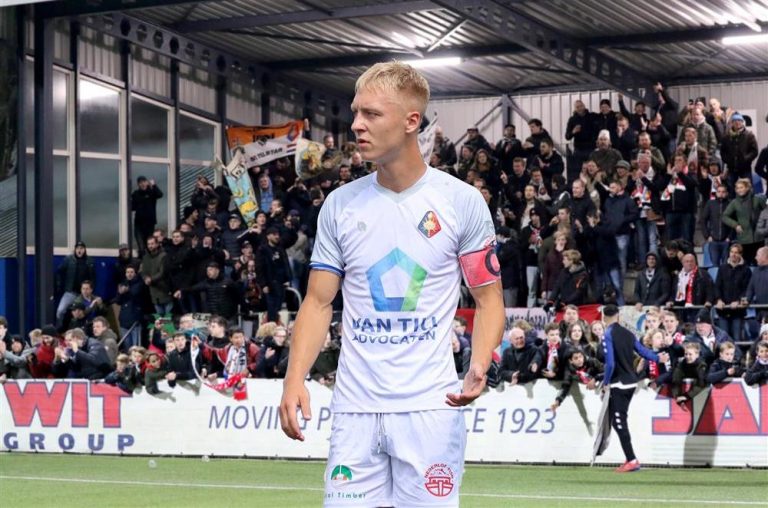 Nick Kaaijmolen Aanvoerder Onder 21 Telstar IJmuiden